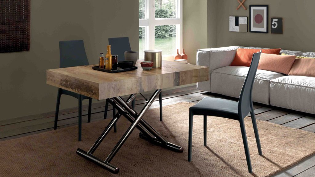 Polyvalent et raffiné : Table basse transformable en table à manger