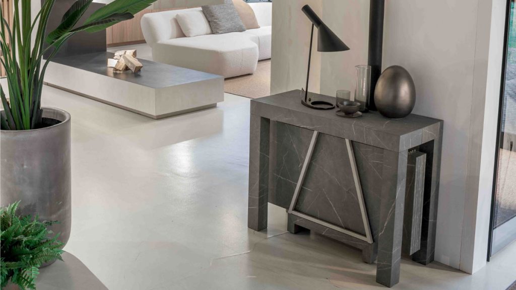 Elegance and Functionality: Extendable Console for Your Space
