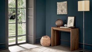 Elegance and Functionality: Extendable Console for Your Space