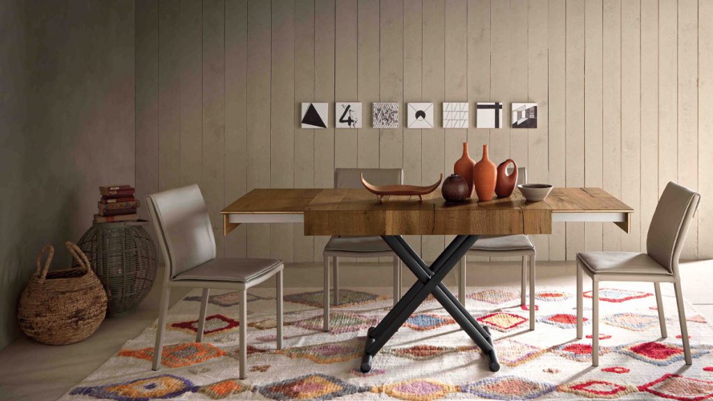 Polyvalent et raffiné : Table basse transformable en table à manger