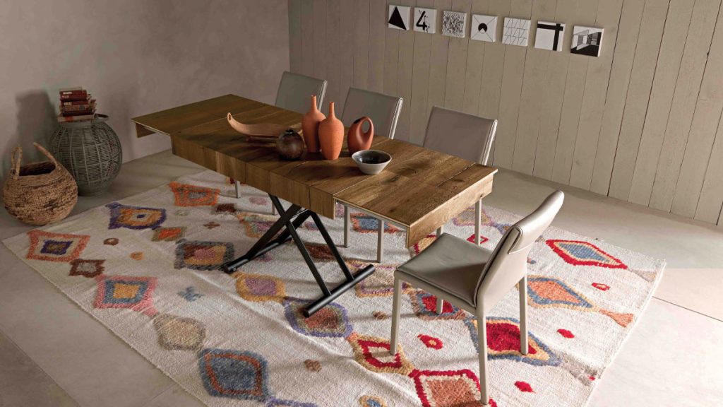 Polyvalent et raffiné : Table basse transformable en table à manger