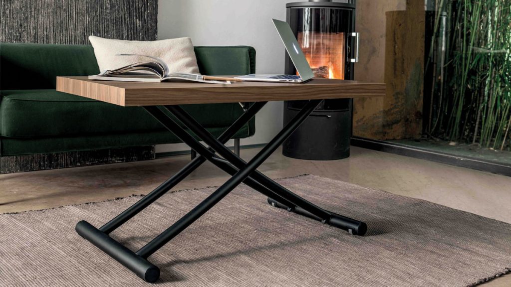 Polyvalent et raffiné : Table basse transformable en table à manger