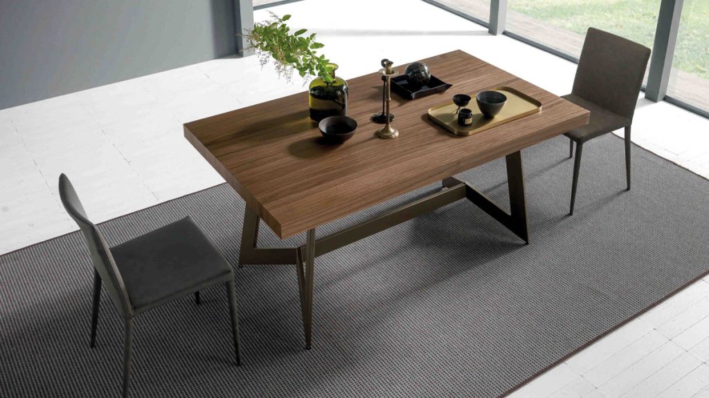 Quality and Design: Dining Tables for Every Occasion