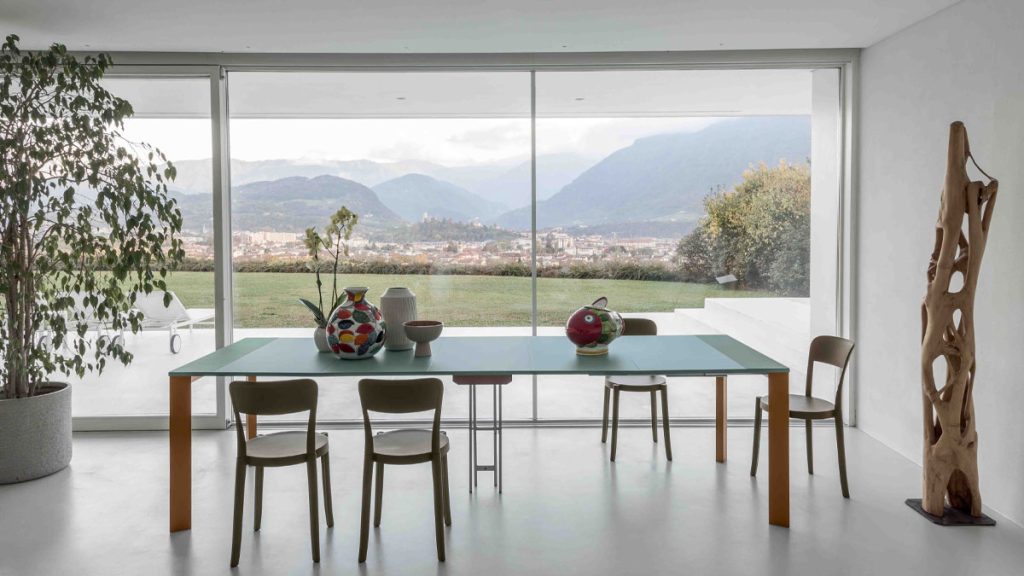 Eleganza e Funzionalità: Consolle Allungabile per il Tuo Ambiente