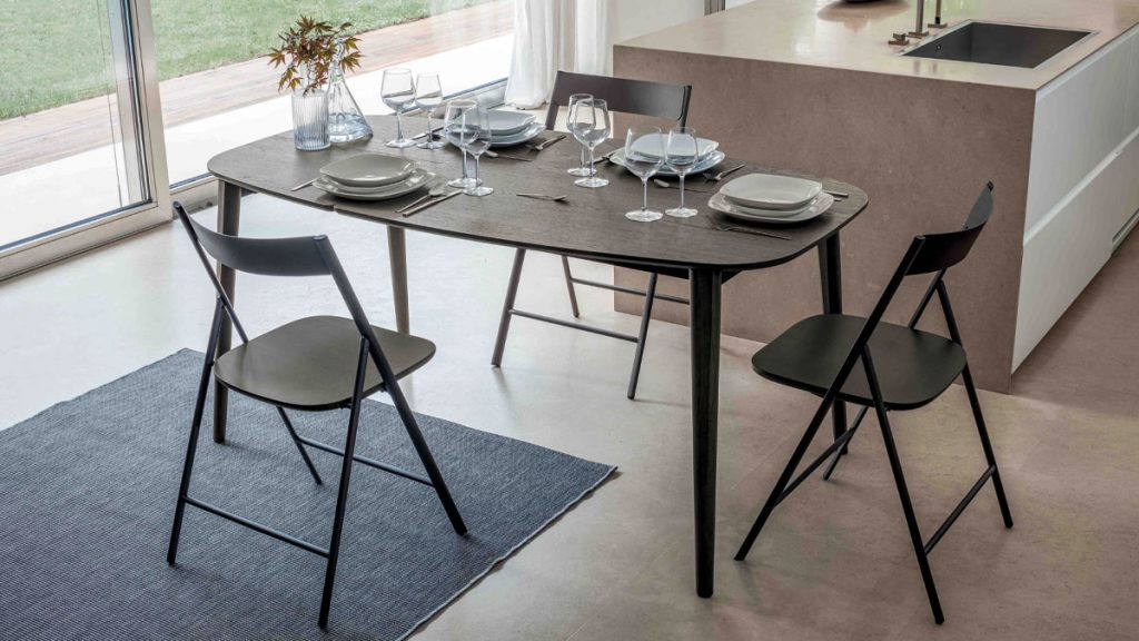 Quality and Design: Dining Tables for Every Occasion
